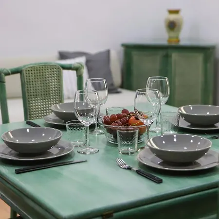 Modern At Piazza Del Gesu' By Wonderful Italy Apartman