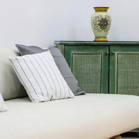 Apartman Modern At Piazza Del Gesu' By Wonderful Italy